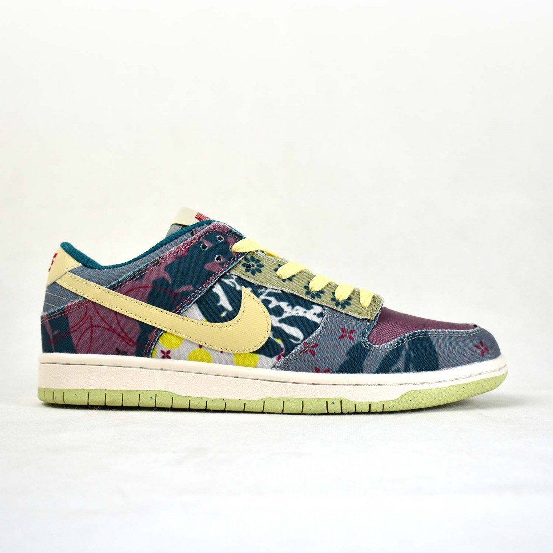 nike sb community garden stockx